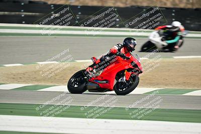 media/Oct-25-2025-2WTD (Sat) [[1e4a1f2fa2]]/B Group/Session 5 (Turn 2)/